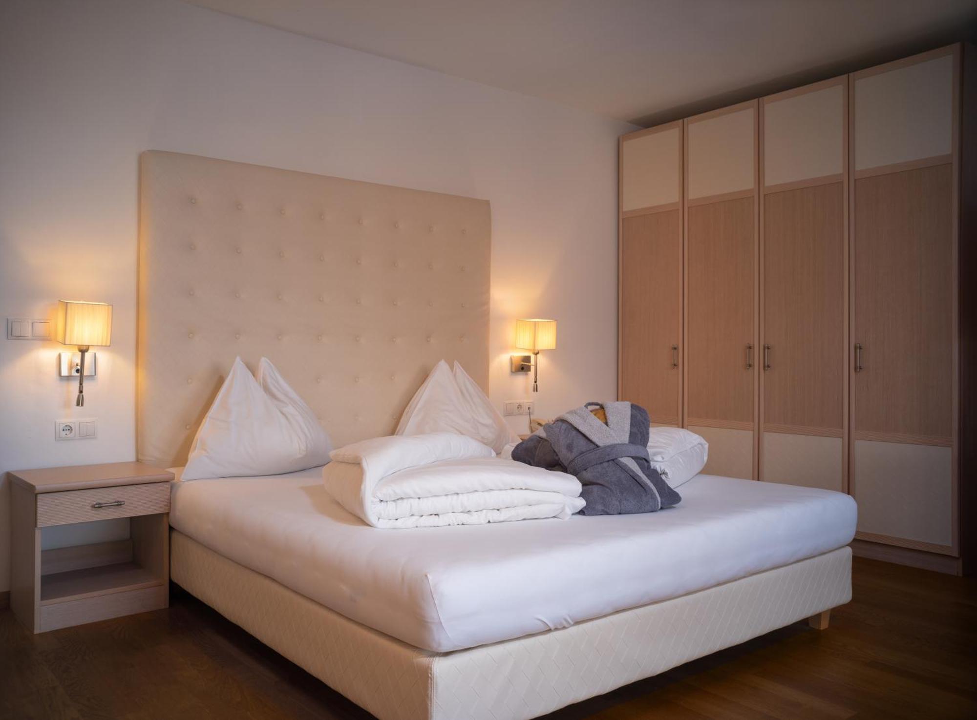 Hotel Weingarten Eppan an der Weinstraße Buitenkant foto