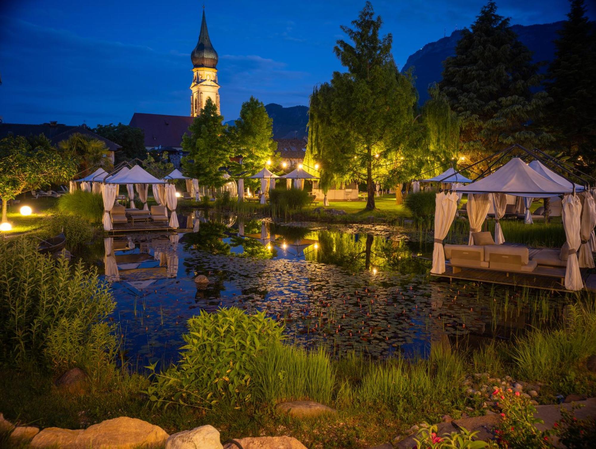 Hotel Weingarten Eppan an der Weinstraße Buitenkant foto