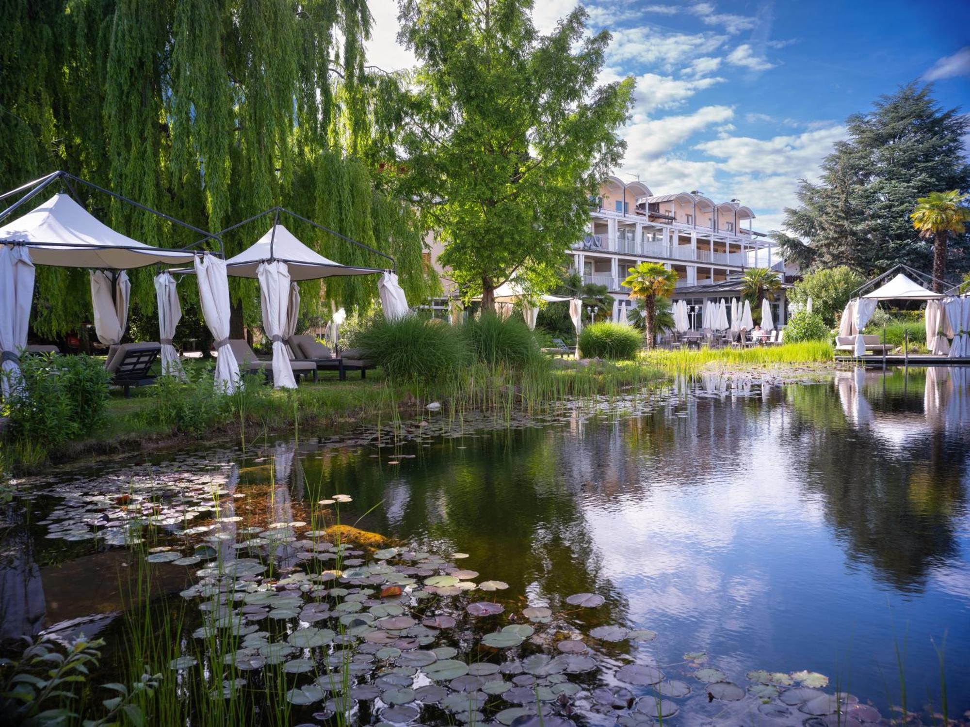 Hotel Weingarten Eppan an der Weinstraße Buitenkant foto